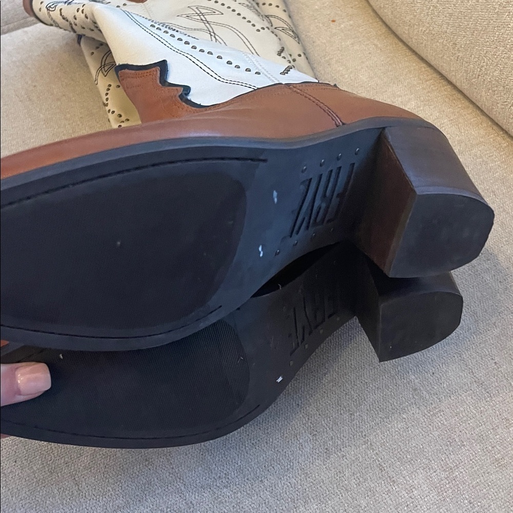 Frye Sara Studded Western Boot - Picture 3 of 6